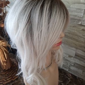 Hairdo Whiteout Wig Rooted Platinum Blonde